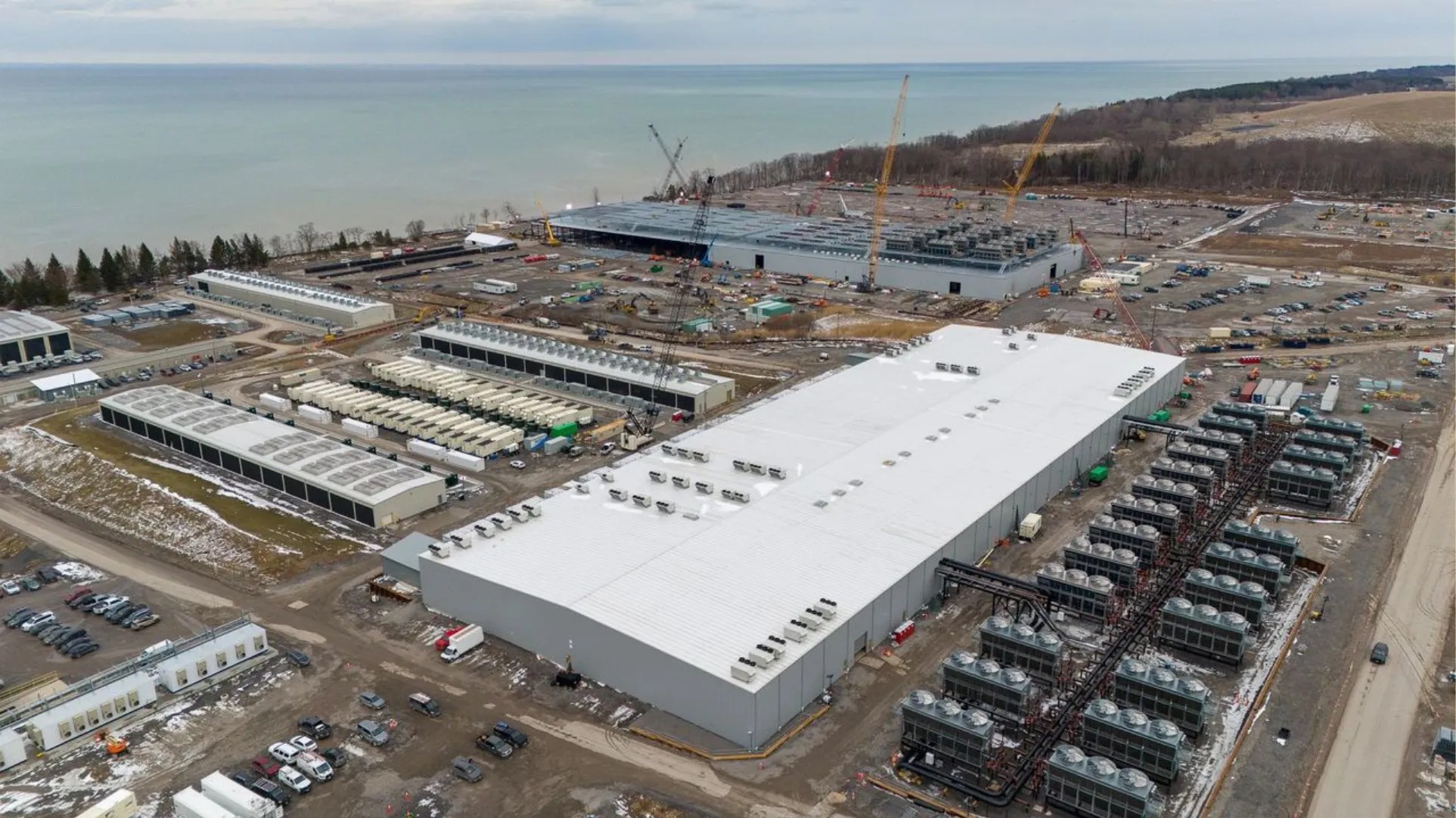 Aerial photograph of buildings and construction work at TeraWulf Lake Mariner data center